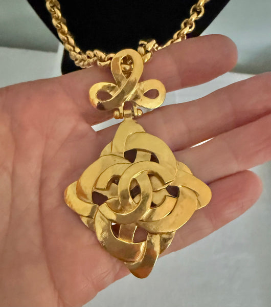 Chanel Pendant Necklace