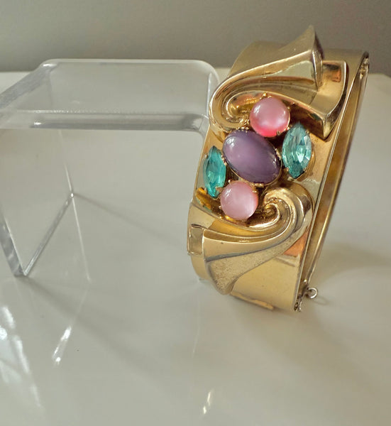 Bracelet with Glass Cabochons