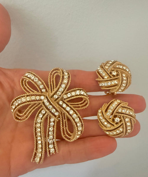 Trifari Rhinestone Clip On Earrings