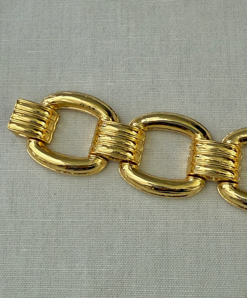 Contemporary Gold Link Bracelet