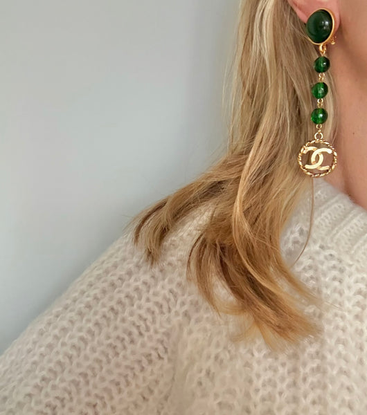 Chanel Green Gripoix Dangle Clip On Earrings