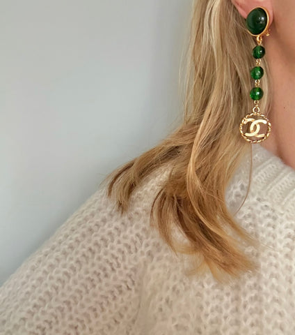 Chanel Green Gripoix Dangle Clip On Earrings