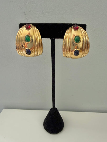 Ciner Glass Cabochon Mogul Clip On Earrings