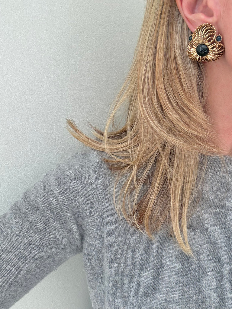 Oscar de la Renta Cabochon Clip On Earrings