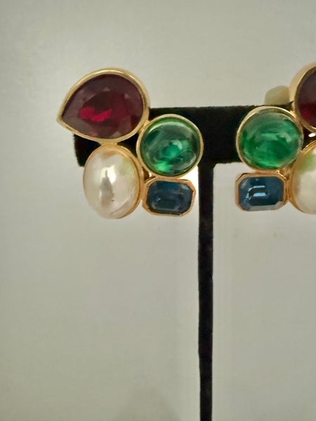 Ciner Cabochon Clip On Earrings with Pearl
