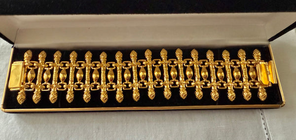 Fendi Gold Link Bracelet