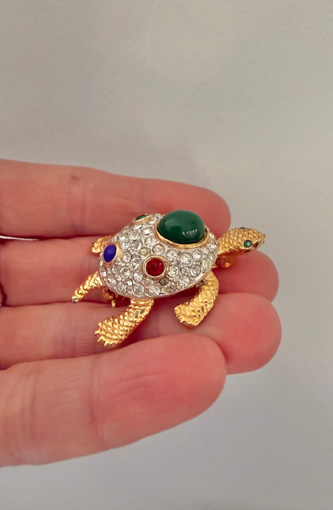 Sphinx Cabochon Turtle Brooch