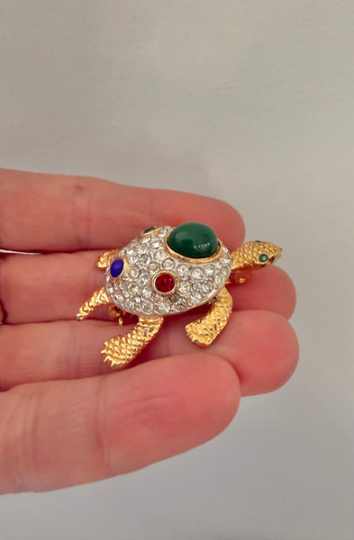 Sphinx Cabochon Turtle Brooch