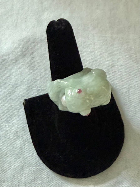 Carved Jade Frog Ring with Genuine Ruby and Pearl Size 8