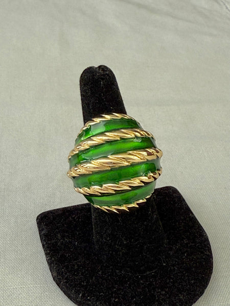 Large Green Enamel Bombé Ring Size 7.5