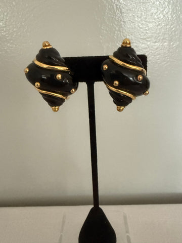 Kenneth Jay Lane Black Shell Clip On Earrings