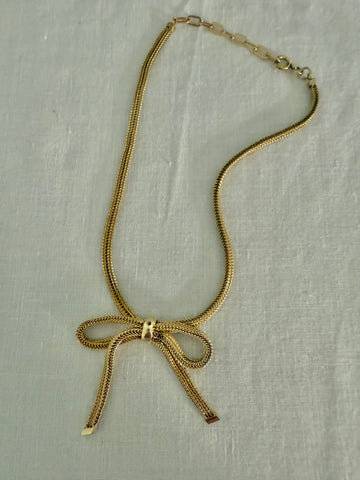 Grossé Bow Necklace
