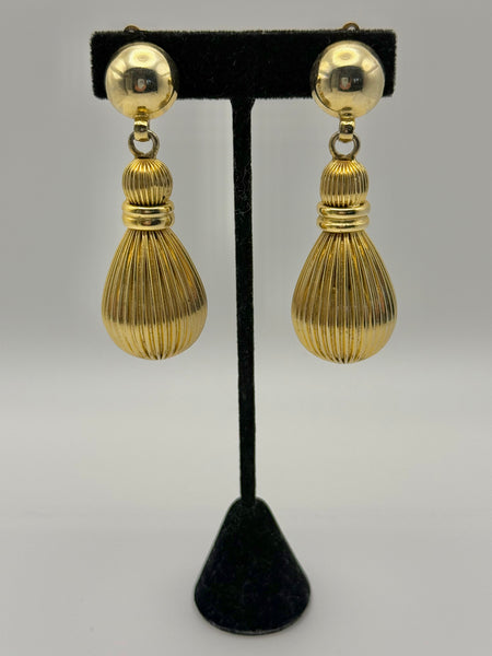 Fluted Gold Clip On Earrings