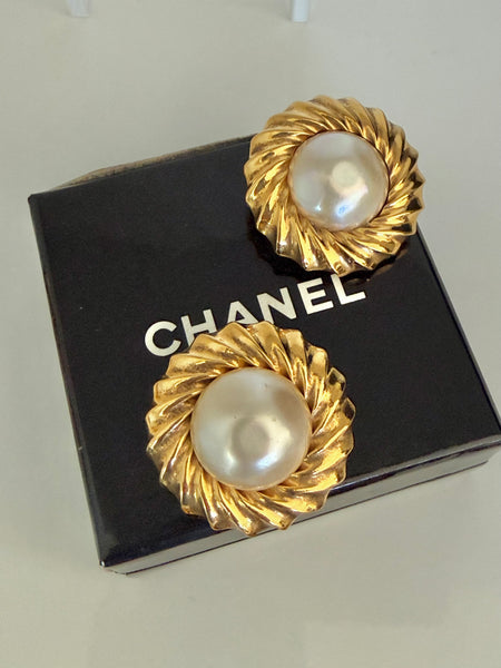 Chanel Classic Pearl Clip On Earrings