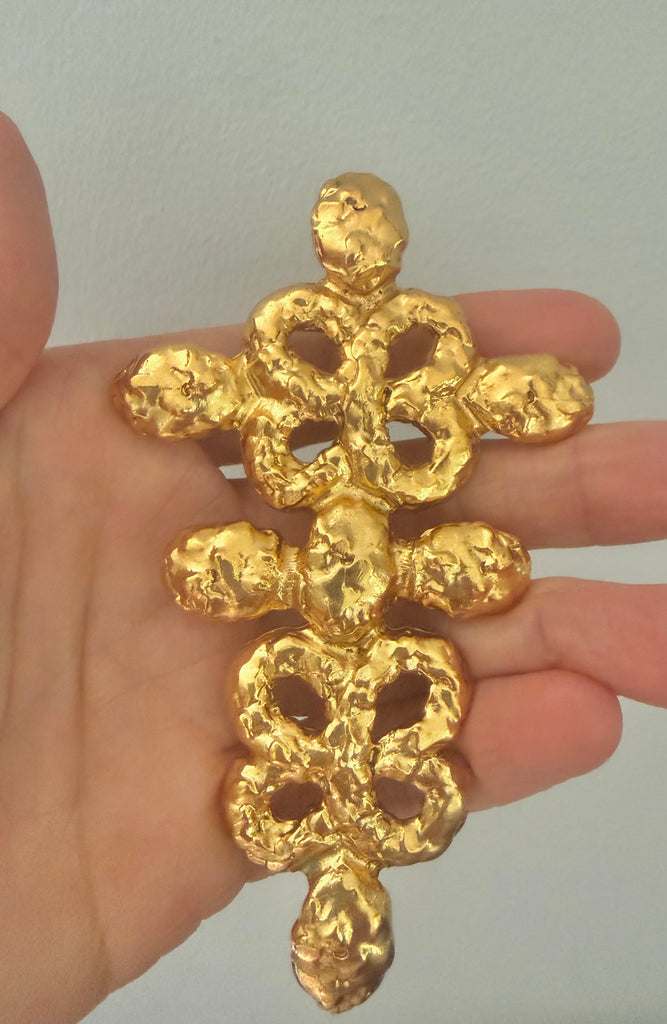 Kenneth Jay Lane Large Hammered Gold Brooch